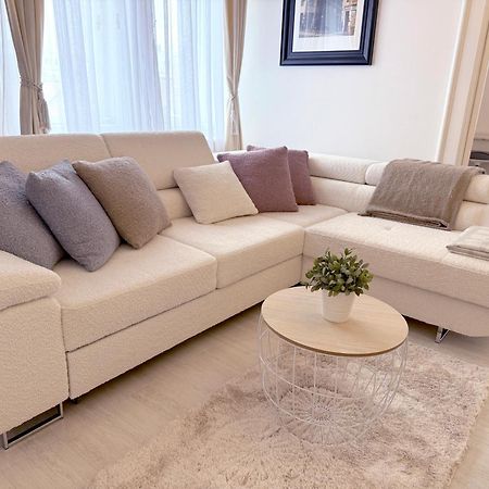 Elegant 125M2 Apartment In Center Of Budapest Ngoại thất bức ảnh