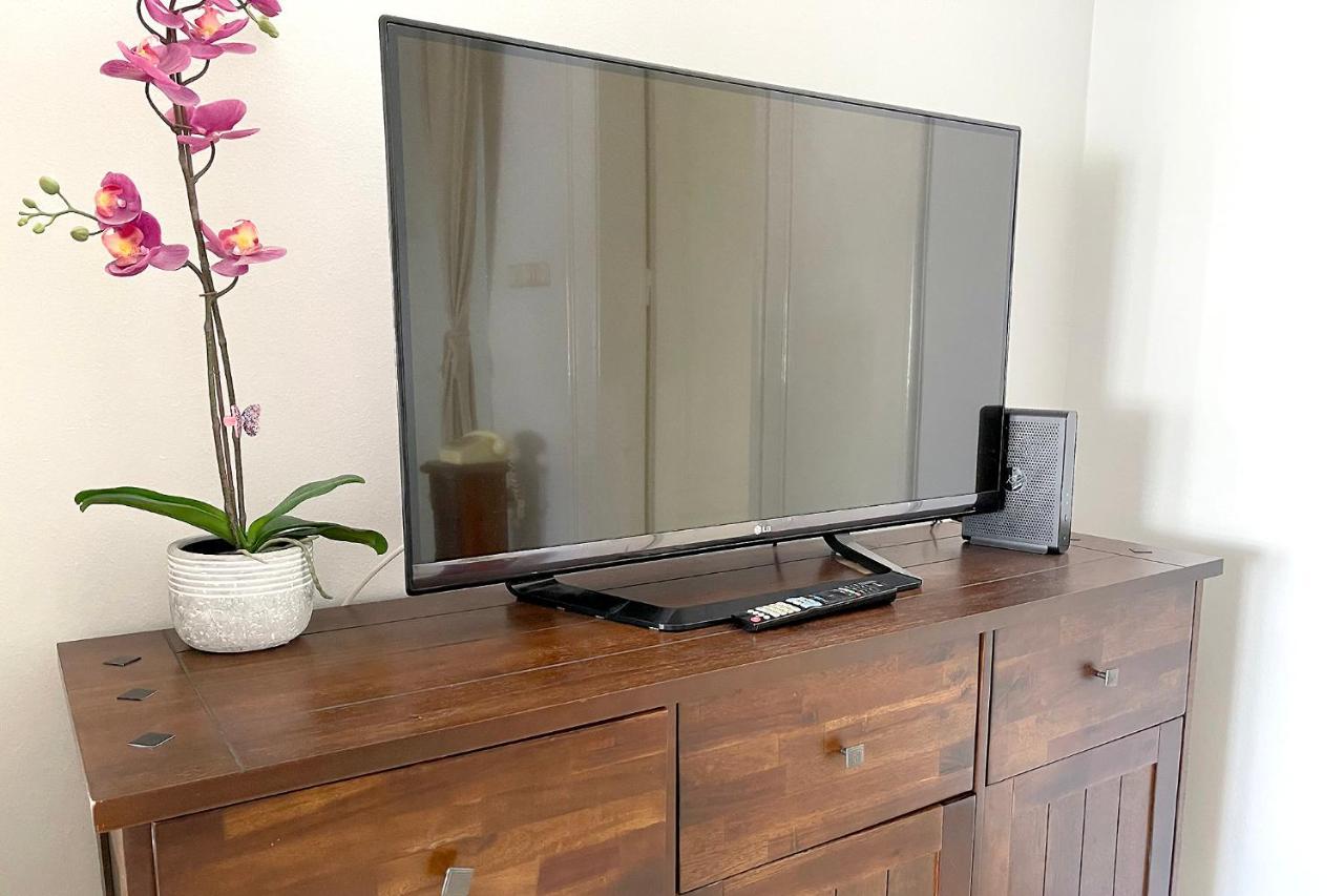 Elegant 125M2 Apartment In Center Of Budapest Ngoại thất bức ảnh