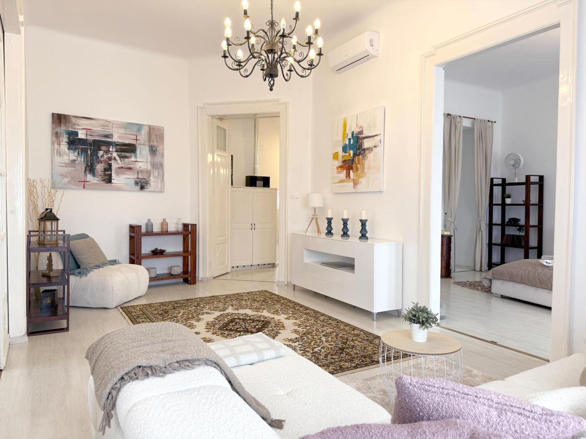 Elegant 125M2 Apartment In Center Of Budapest Ngoại thất bức ảnh