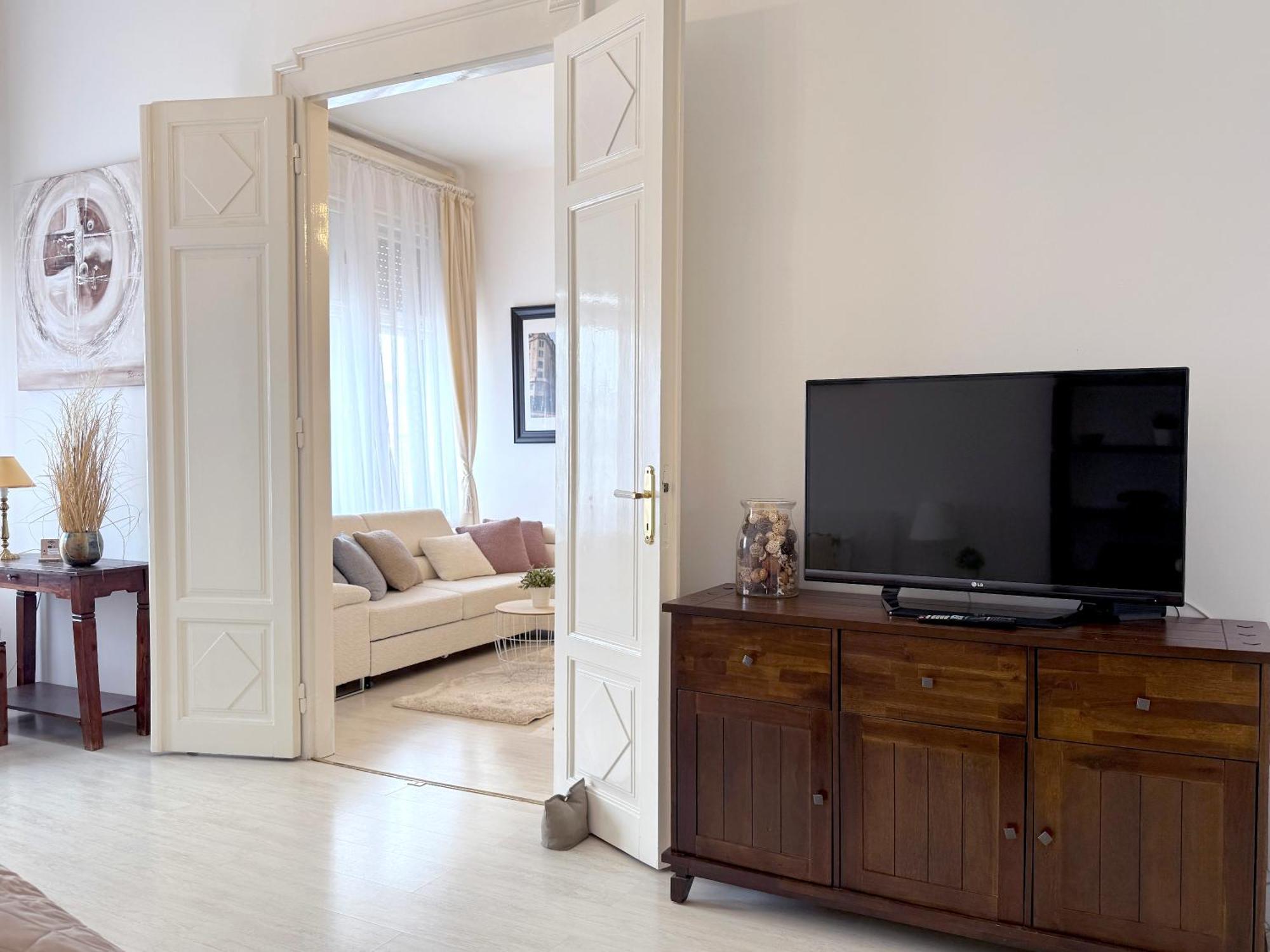 Elegant 125M2 Apartment In Center Of Budapest Ngoại thất bức ảnh